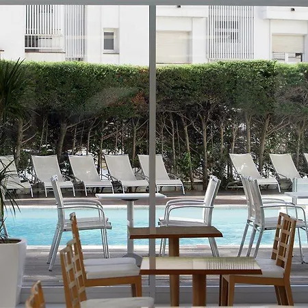 Hotel Alegria Fenals Mar 3*