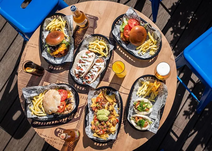 Готель Alegria Fenals Mar 3*