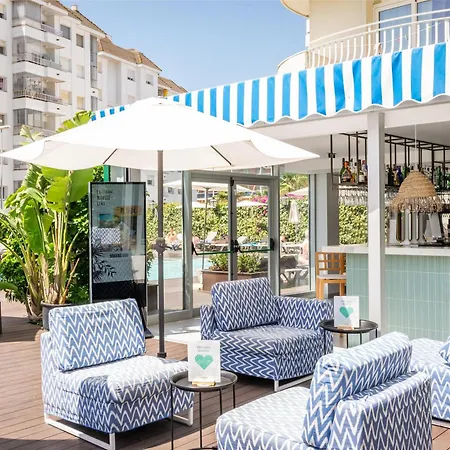 Hotel Alegria Fenals Mar 3*