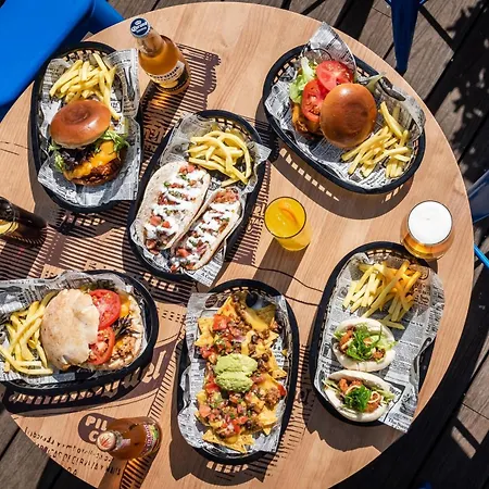 Ξενοδοχείο Alegria Fenals Mar 3*