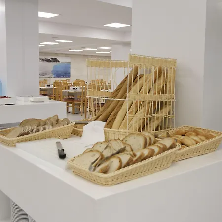 Alegria Fenals Mar 3*