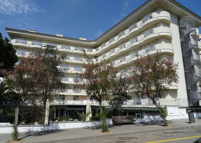 Hotel Alegria Fenals Mar 3*